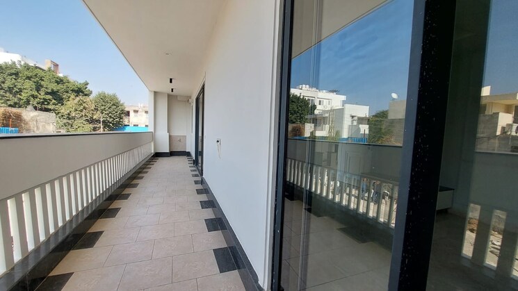 undefined, unitech-espace-nirvana-country 4 Bedroom 3330 Sq.Ft. Builder Floor In Sector 50 Gurgaon 9422833