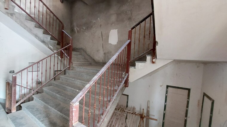 Balcony, unitech-espace-nirvana-country 4 Bedroom 3330 Sq.Ft. Builder Floor In Sector 50 Gurgaon 9422808