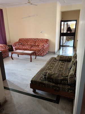 Bedroom in  Pg at Sector 56 – for Rent
