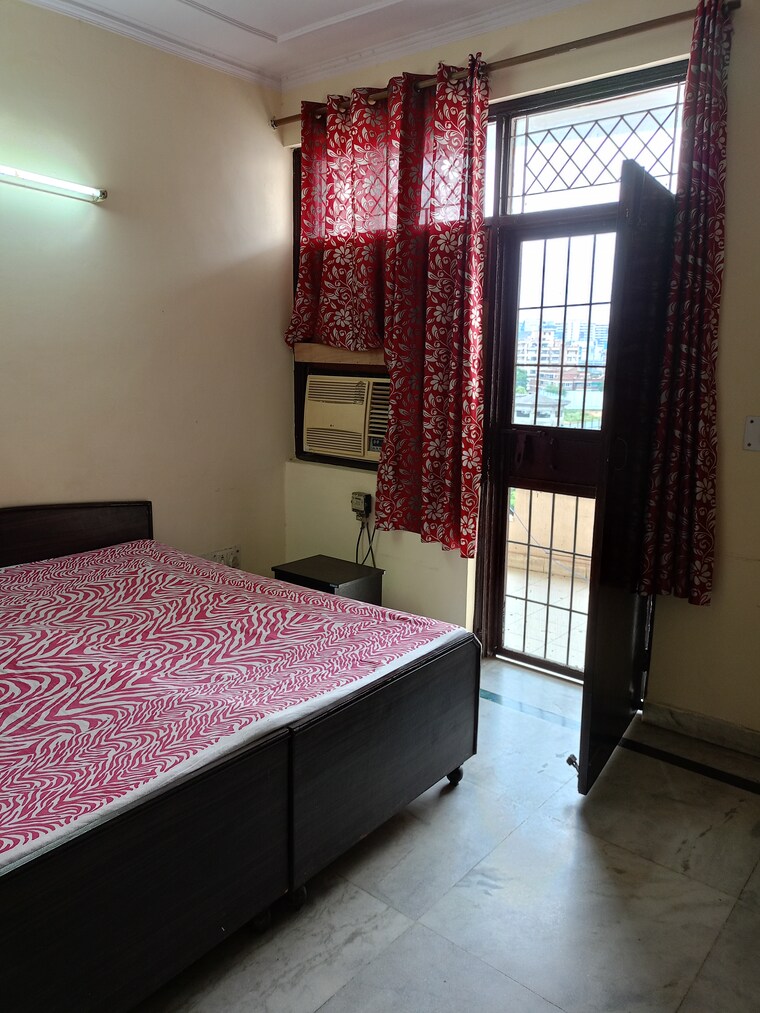 Bedroom, sector 56 Pg For Girls In Sector 56 9422972