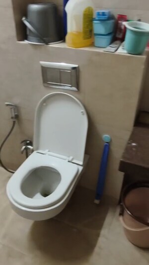 Master Bedroom in 2 BHK Apartment at Godrej Prime, Chembur – for Rent