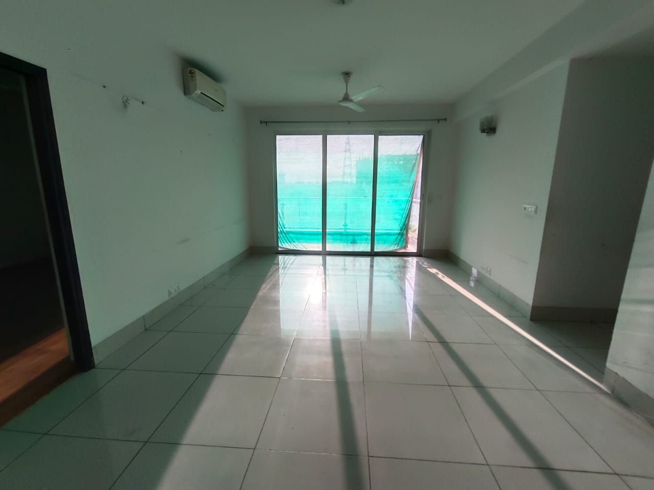 3.5 BHK Apartment For Rent in M3M Escala
