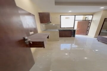 Team Area in 1 RK Builder Floor at Nathupur – for Rent