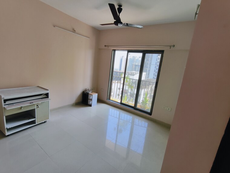 Room, runwal-garden-city 2.5 Bedroom 850 Sq.Ft. Apartment In Balkum Pada Thane 9423221