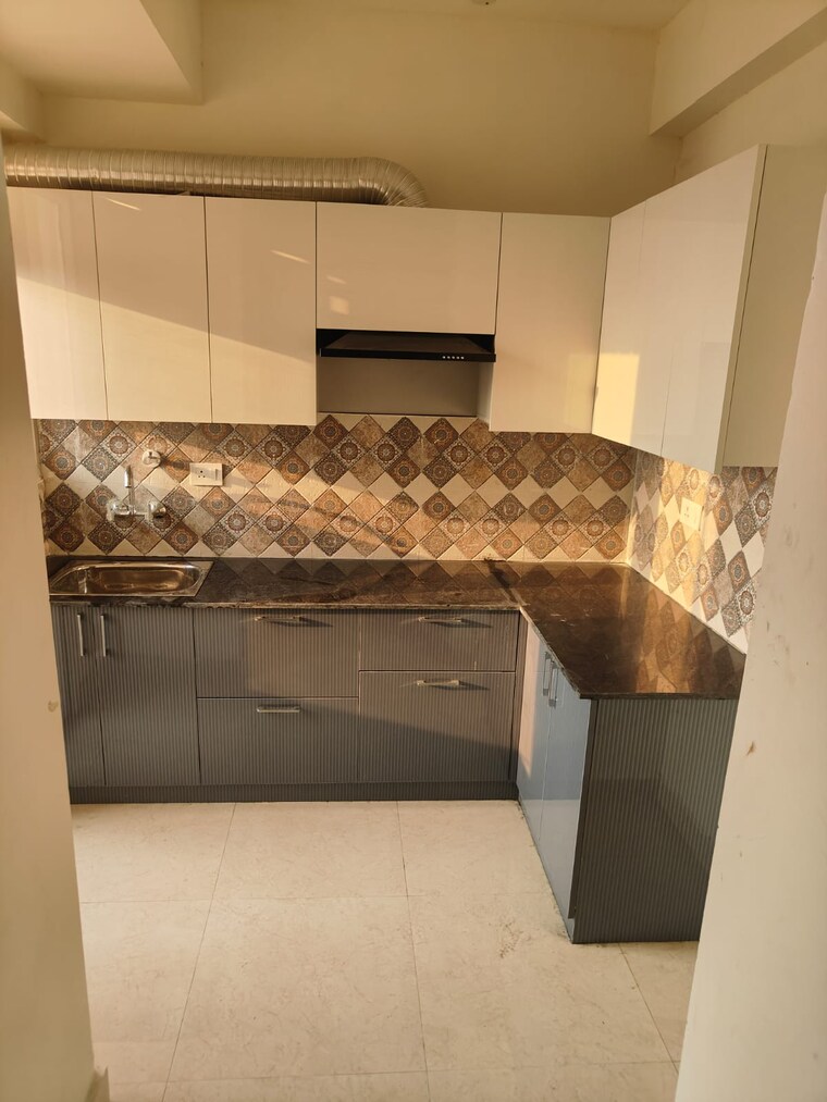 Kitchen, signature-global-prime 2 Bedroom 834 Sq.Ft. Apartment In Sector 63a Gurgaon 9423244