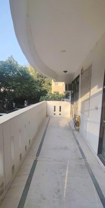 3 BHK Apartment For Rent in Hextax Commune, Sector 43