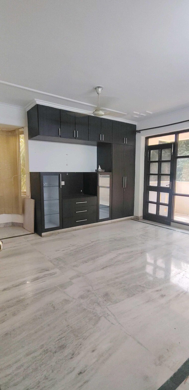 Room, hextax-commune 3 Bedroom 2250 Sq.Ft. Apartment In Sector 43 Gurgaon 9423295