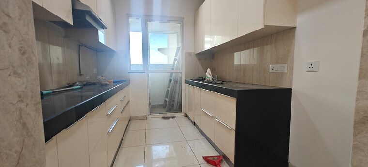Kitchen, l-t-emerald-isle 2 Bedroom 734 Sq.Ft. Apartment In Powai Mumbai 9423369