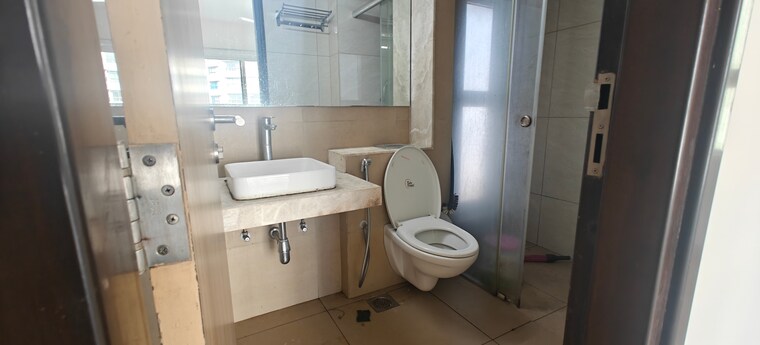 Attached Bathroom, l-t-emerald-isle 2 Bedroom 734 Sq.Ft. Apartment In Powai Mumbai 9423369
