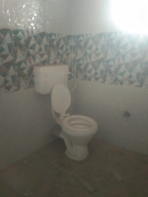 Bathroom in 2 BHK Apartment at Chinar Park – for Sale