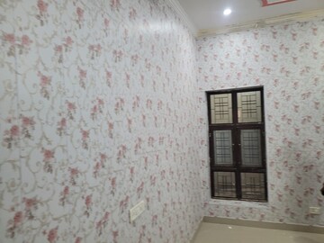 Room in 3 BHK Independent House at Sahastradhara Road – for Rent