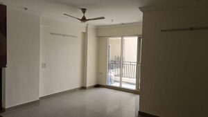 Room in 3 BHK Apartment at Exotica Dreamville, Sector 16c Greater Noida – for Rent