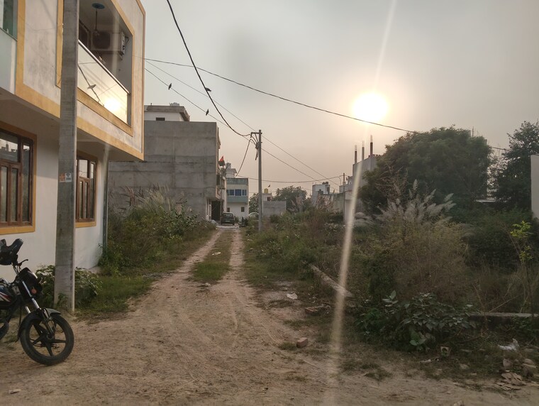 Exterior View, palm-green 2 Bedroom 100 Sq.Yd. Independent House In Bhanauta Greater Noida 9423500