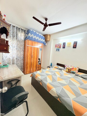 Bedroom in 2 BHK Apartment at Signature Global Signum 107, Sector 107 – for Rent