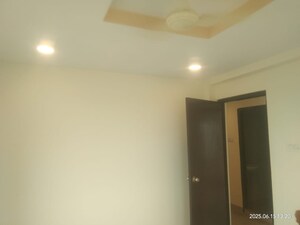 Room in 3 BHK Apartment at Rajarhat – for Sale