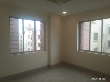 Room in 3 BHK Apartment at Rajarhat – for Sale
