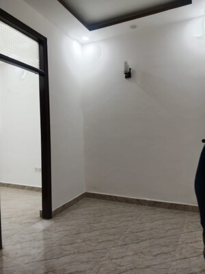 2 BHK Builder Floor For Rent in Govindpuri