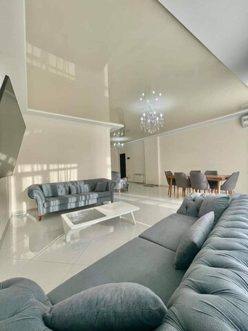 Master Bedroom in 2 BHK Builder Floor at Dwarka – for Sale