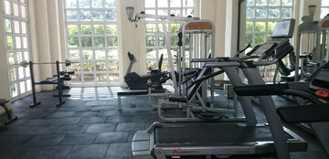 Gym in 5 BHK Apartment at DLF The Icon, Dlf Phase V – for Rent