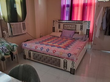 Bedroom in 2 BHK Builder Floor at Saket – for Rent