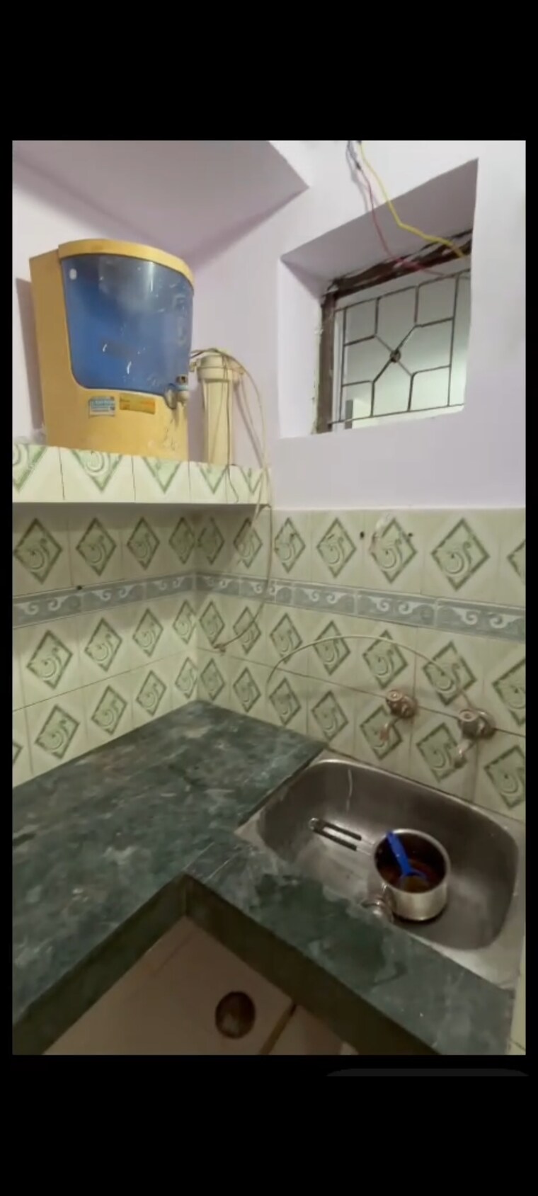 Bathroom, pitampura 2 Bedroom 800 Sq.Ft. Builder Floor In Pitampura Delhi 9423601