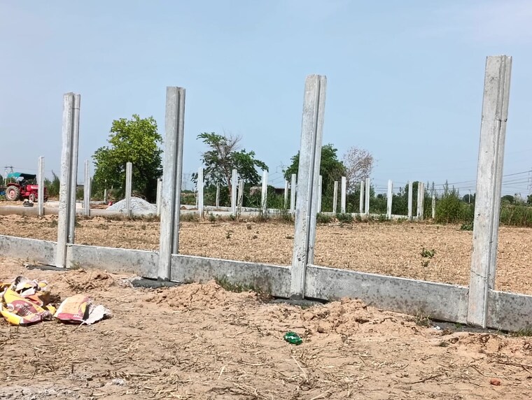 undefined, gwalior road  200 Sq.Yd. Plot In Gwalior Road Agra 9423681