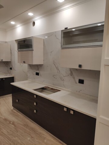 Kitchen in 3 BHK Builder Floor at Sector 85 – for Sale