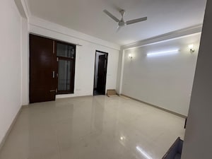 3 BHK Builder Floor For Rent in Saket