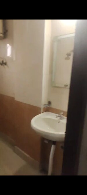 Bathroom in 1 BHK Builder Floor at Pitampura – for Rent