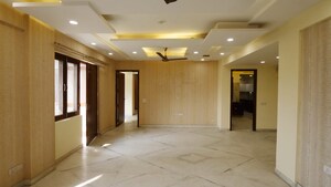 Room in 3 BHK Independent House at Sector 36 – for Rent