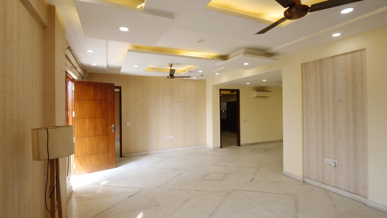 3 BHK + Servant Room Independent House For Rent in Sector 36