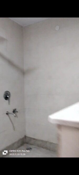  2 BHK Builder Floor at Pitampura – for Rent