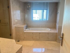 Bathroom in 4 BHK Apartment at DLF The Pinnacle, Dlf Phase V – for Rent