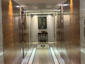 Building Lobby in 4 BHK Apartment at DLF The Pinnacle, Dlf Phase V – for Rent