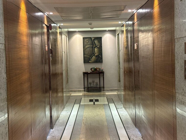 undefined, dlf-the-pinnacle 4 Bedroom 3950 Sq.Ft. Apartment In Dlf Phase V Gurgaon 9423686