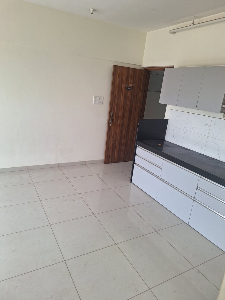 Room, kolte-patil-life-republic 2 Bedroom 630 Sq.Ft. Apartment In Hinjewadi Pune 9423697