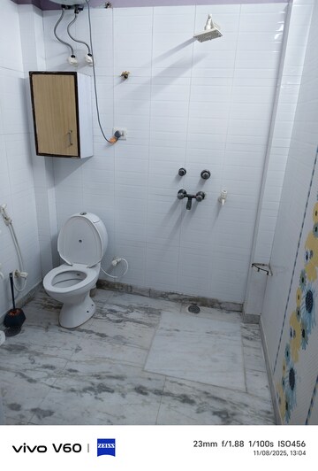 Bathroom in 3 BHK Independent House at Gardenia Glory, Sector 46 – for Rent