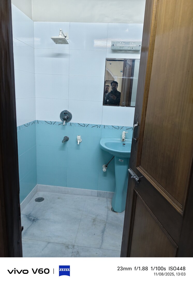 Bathroom, gardenia-glory 3 Bedroom 162 Sq.Mt. Independent House In Sector 46 Noida 9423761