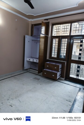 Living Room in 3 BHK Independent House at Gardenia Glory, Sector 46 – for Rent