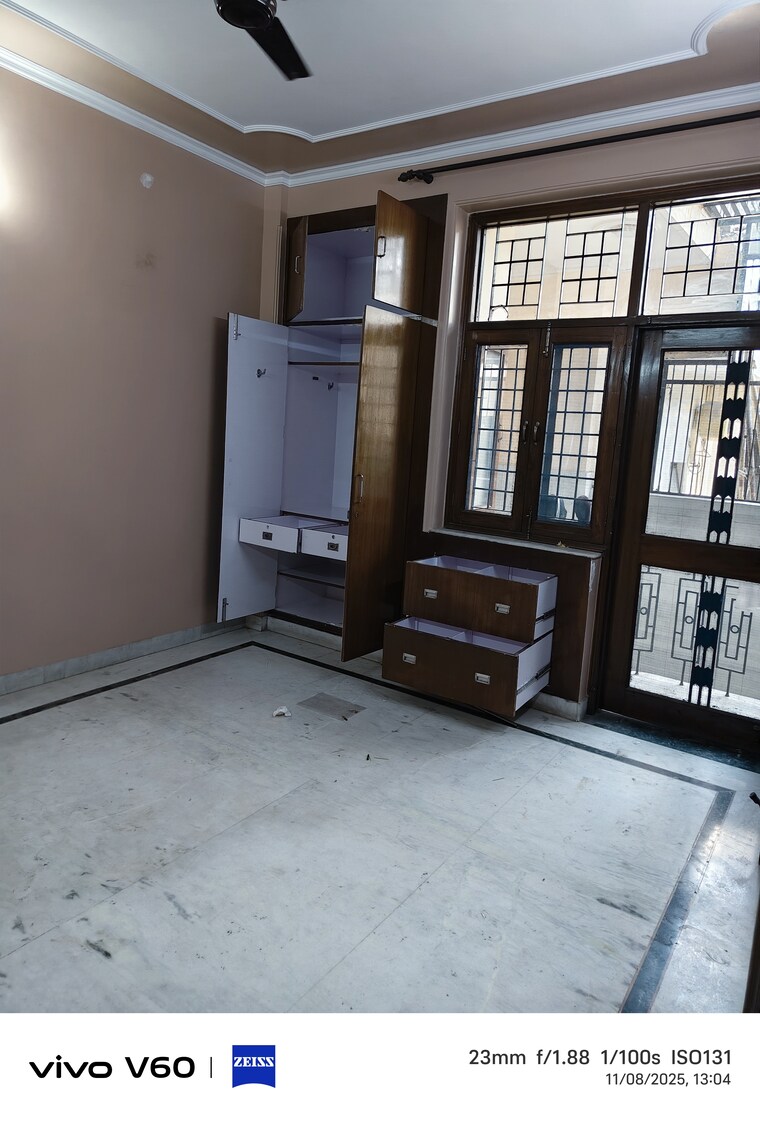 Living Room, gardenia-glory 3 Bedroom 162 Sq.Mt. Independent House In Sector 46 Noida 9423761