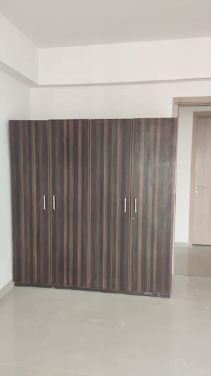 Furnished Amenities in 3 BHK Apartment at Manesar Sector 1a – for Rent