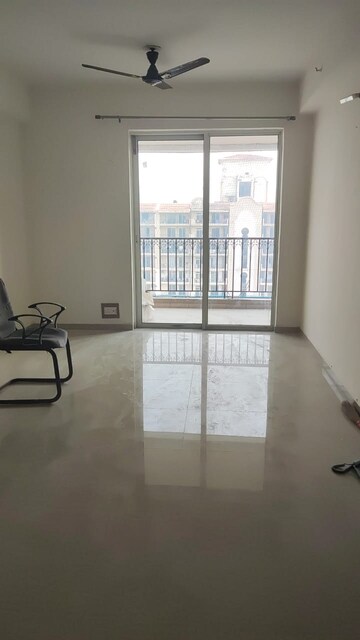 Room in 3 BHK Apartment at Manesar Sector 1a – for Rent