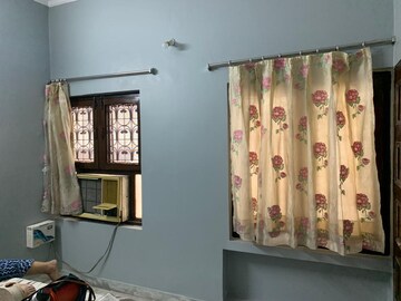 Furnished Amenities in 4 BHK Builder Floor at Greater Kailash ii – for Rent