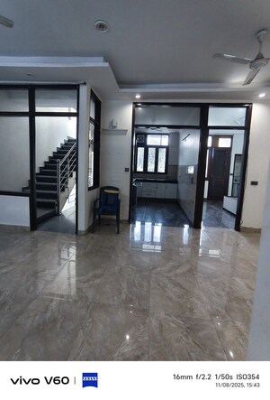 Room in 3 BHK Independent House at Galaxy Apartments Sector 49, Sector 49 – for Rent