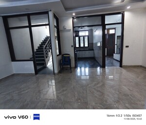 3 BHK Independent House For Rent in Galaxy Apartments Sector 49, Sector 49