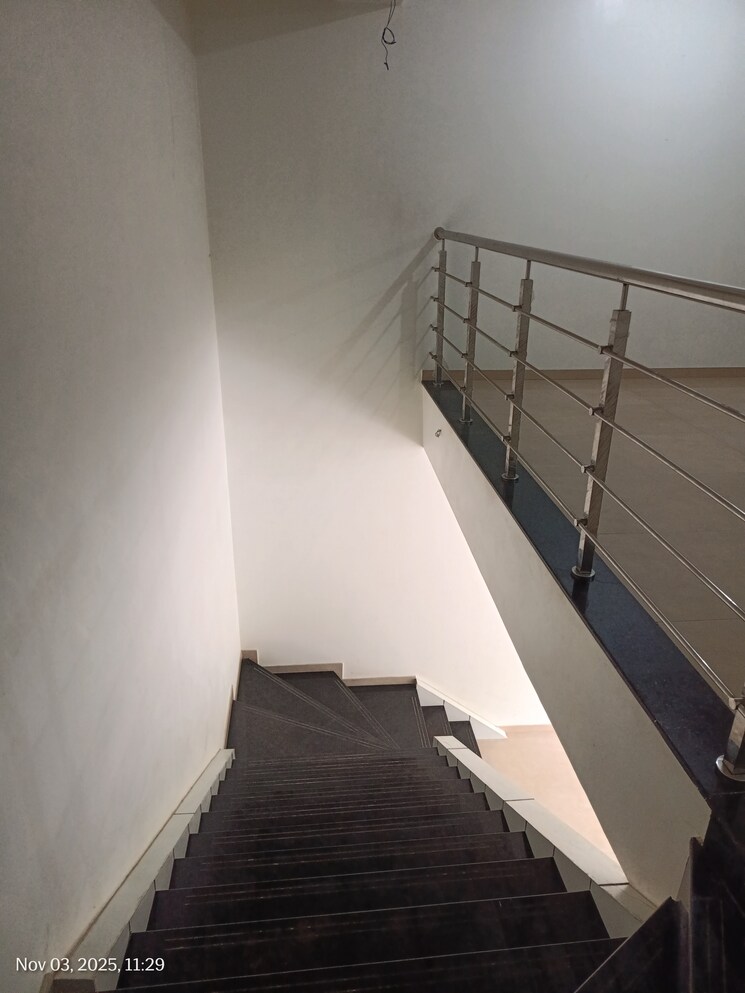 undefined, dotom-desire Commercial Showroom 835 Sq.Ft. In Dadar West Mumbai 9423935