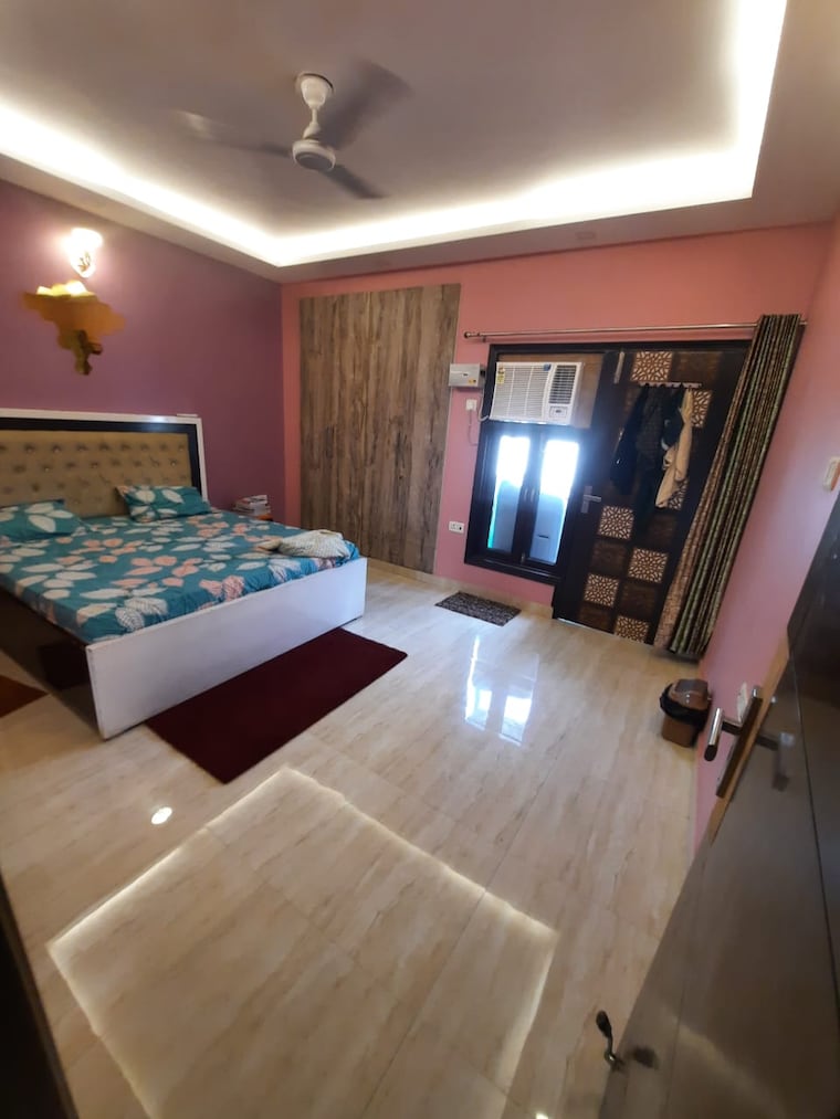Bedroom, malviya nagar 1.5 Bedroom 900 Sq.Ft. Builder Floor In Malviya Nagar Delhi 9423931