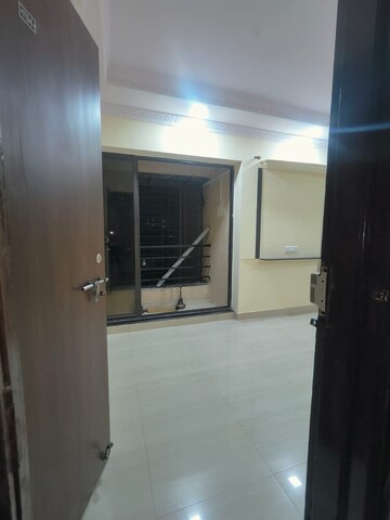 Room in 1 BHK Apartment at Happy Valley, Manpada – for Rent