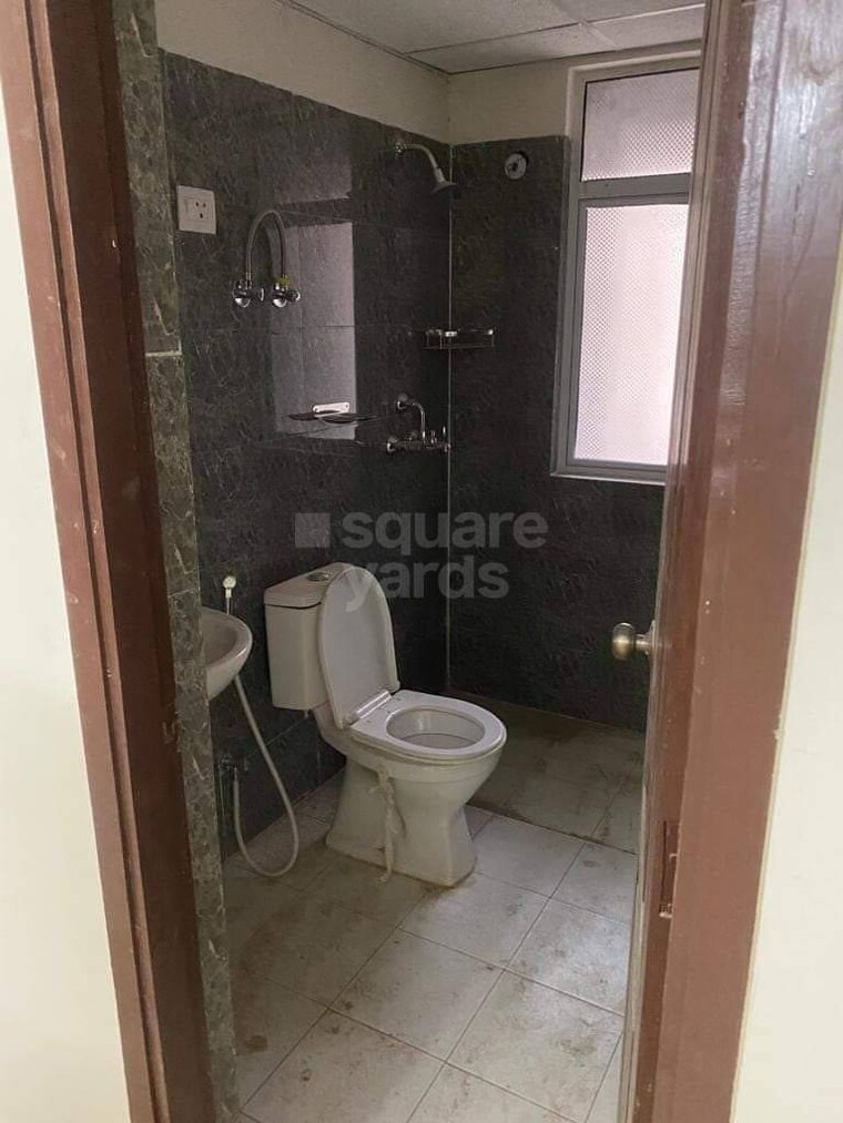 Bathroom, laxmi nagar 3 Bedroom 1262 Sq.Ft. Independent House In Laxmi Nagar Delhi 9424035