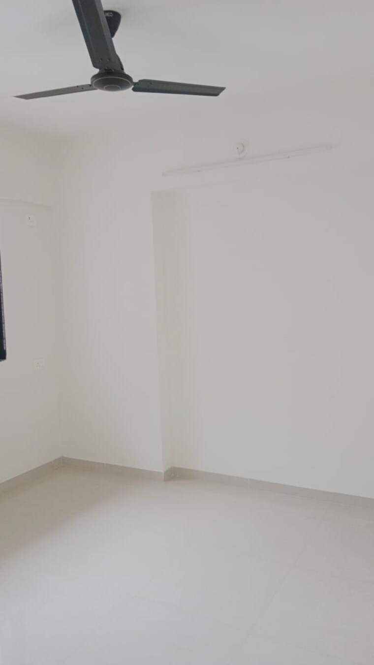 Room, dombivli east 1 Bedroom 425 Sq.Ft. Apartment In Dombivli East Thane 9424001